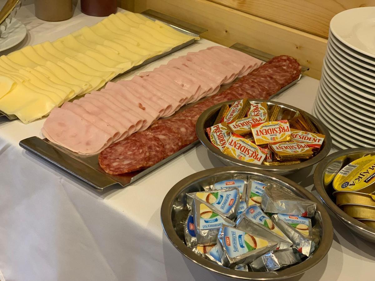 Penzion A Restaurace Vyhlidka Železná Ruda المظهر الخارجي الصورة